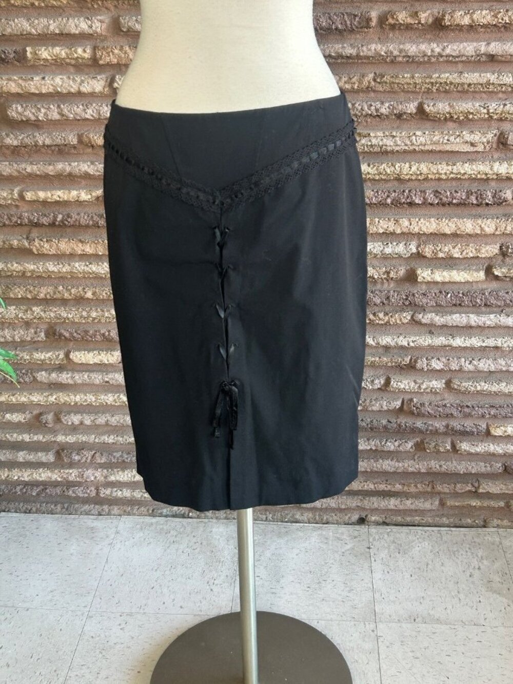 Laundry by Shelli Segal Black Skirt Corset Tie Front Vintage Pencil Size 10 - Picture 5 of 6
